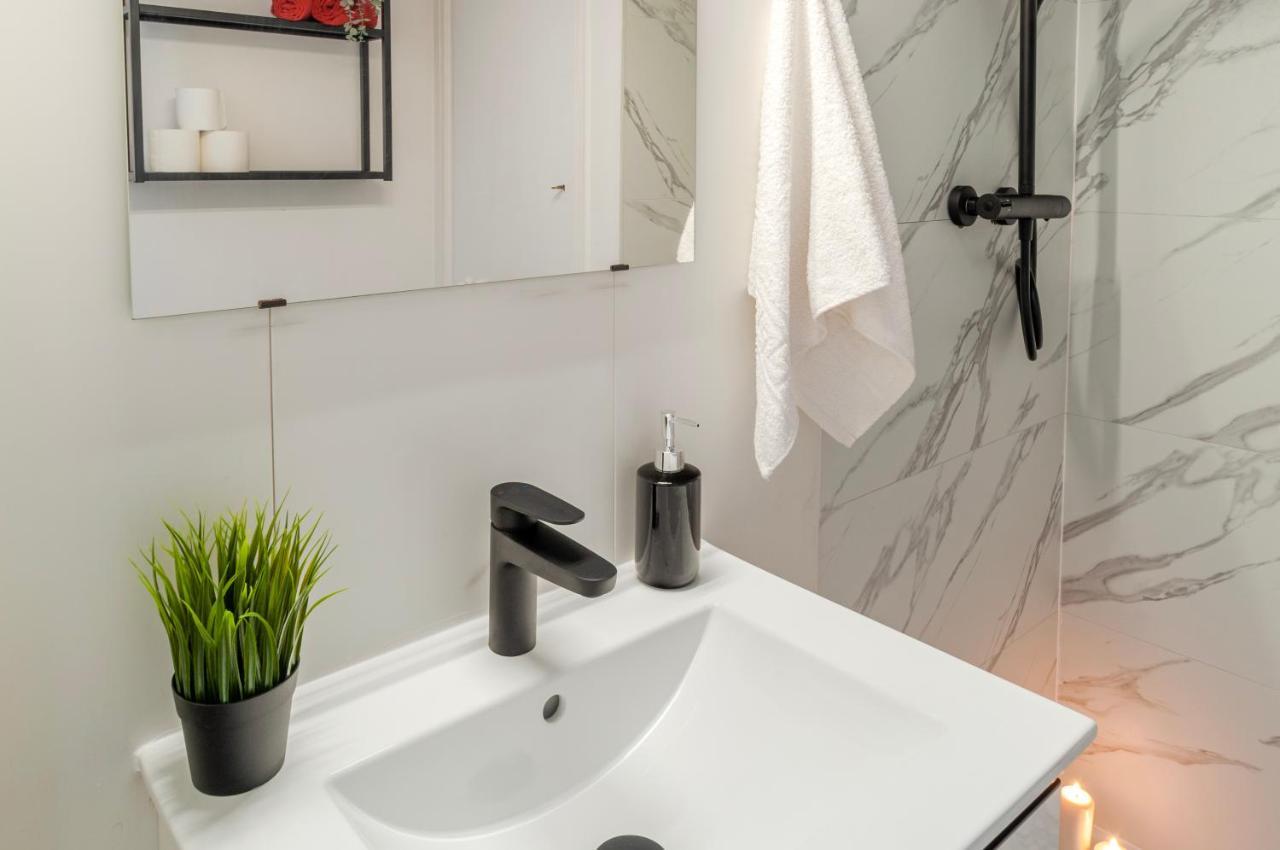 Appartement Estudio En 1ª Linea Con Vistas Al Puerto Deportivo By Insidehome *